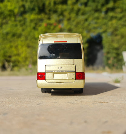 TOYOTA COASTER