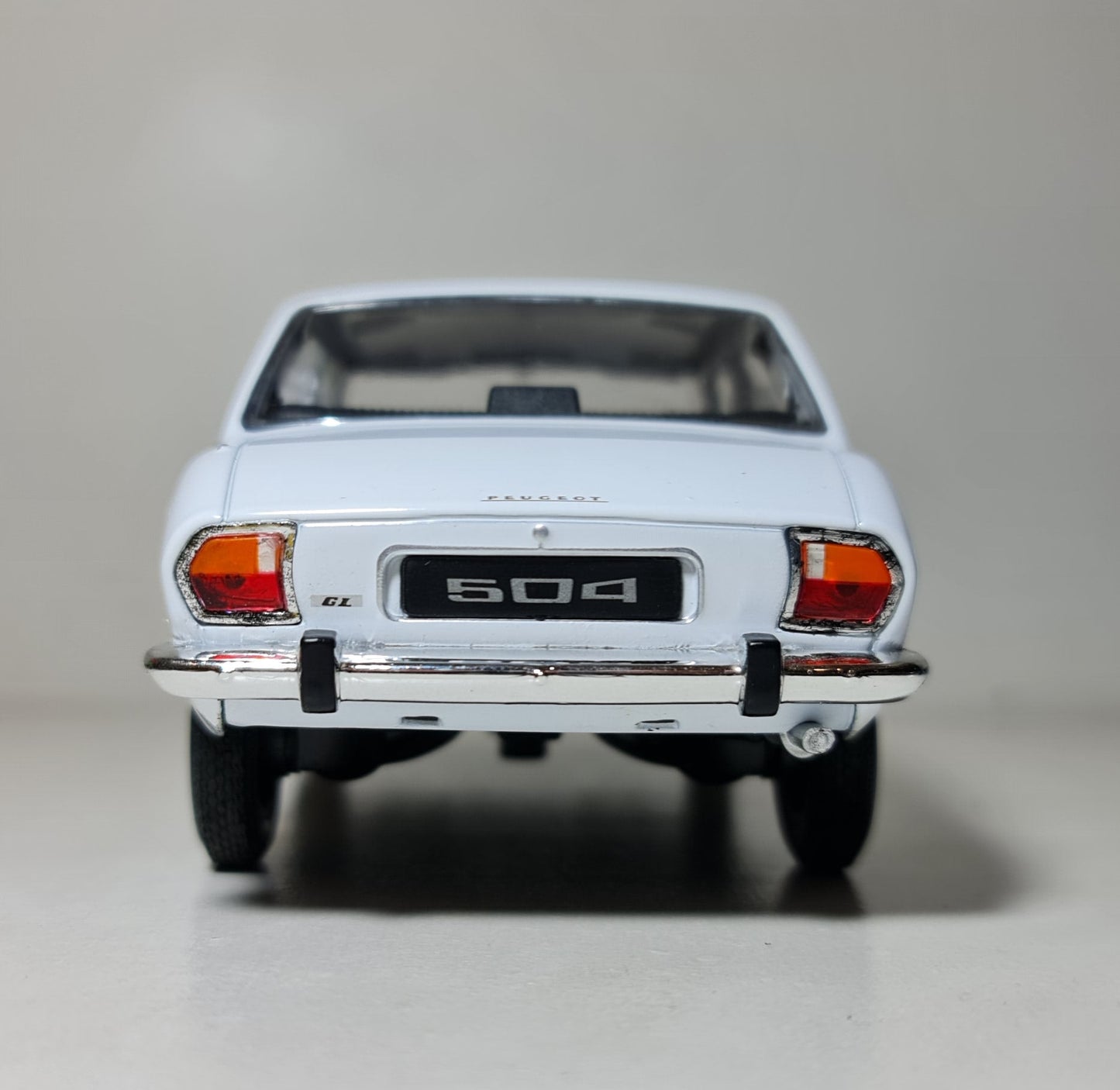 PEUGOET 504 GL