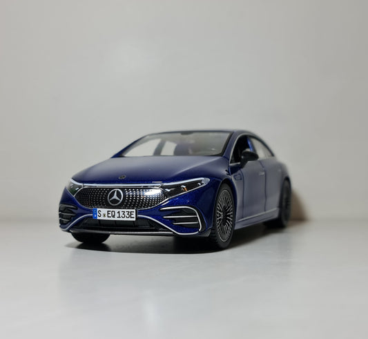 MERCEDES EQS