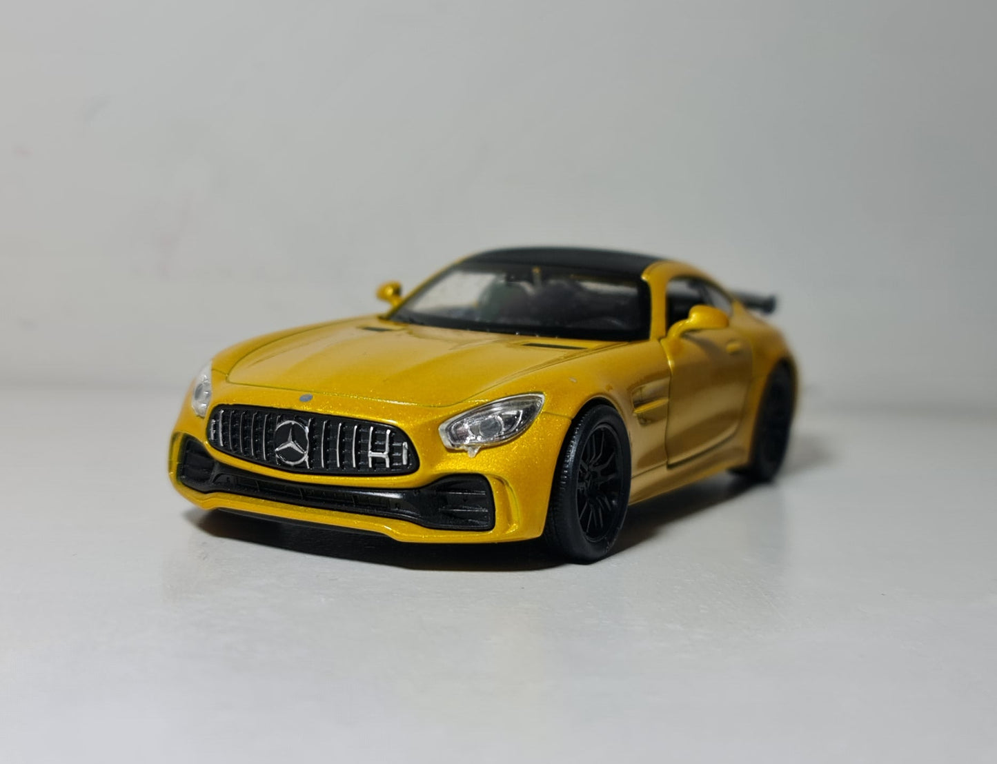 MERCEDES GTR