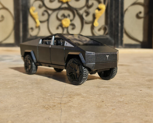 TESLA CYBERTRUCK
