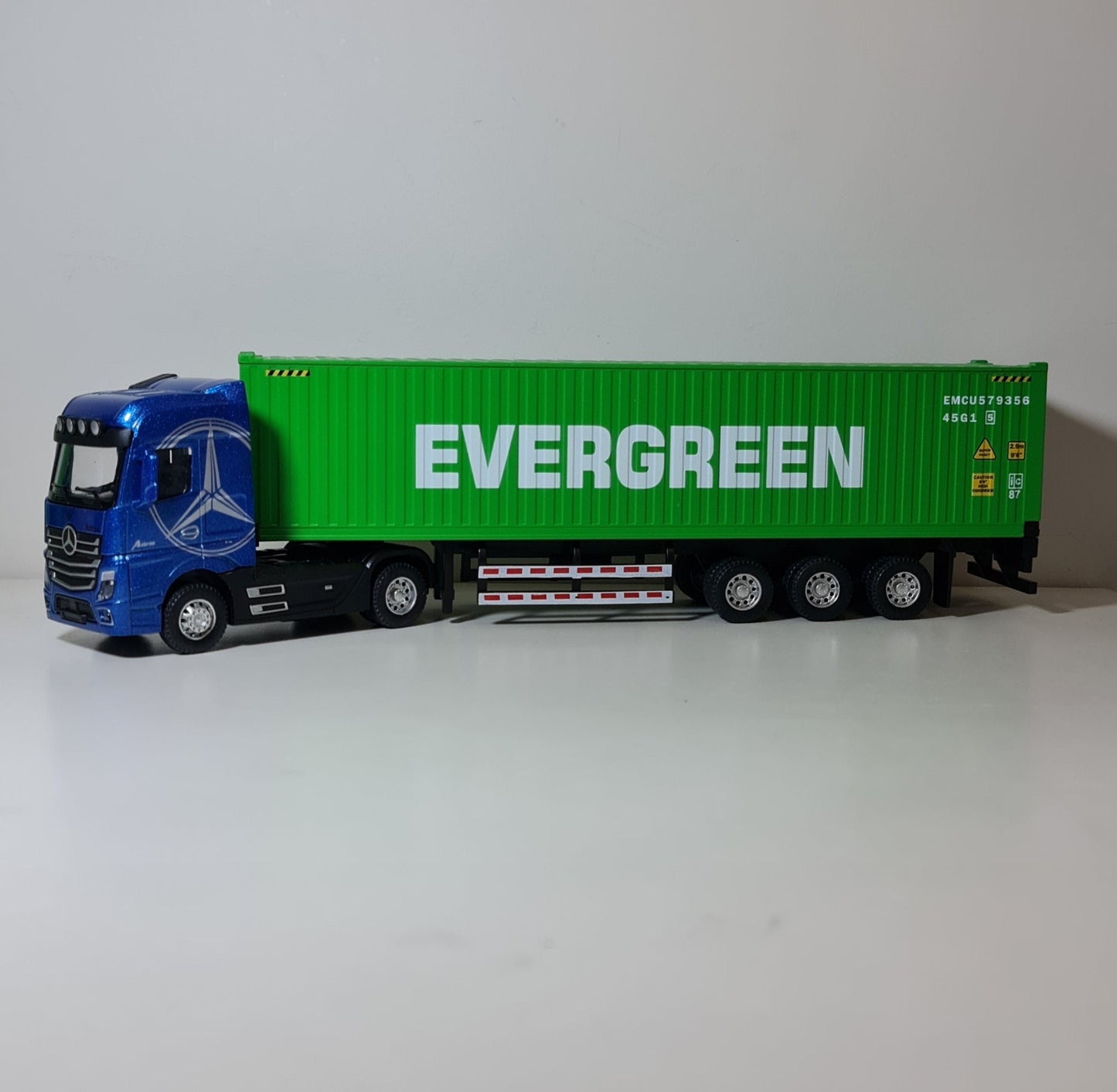 MERCEDES ACTROS (ALL METAL VERSION)