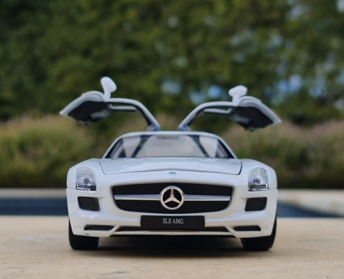MERCEDES SLS AMG
