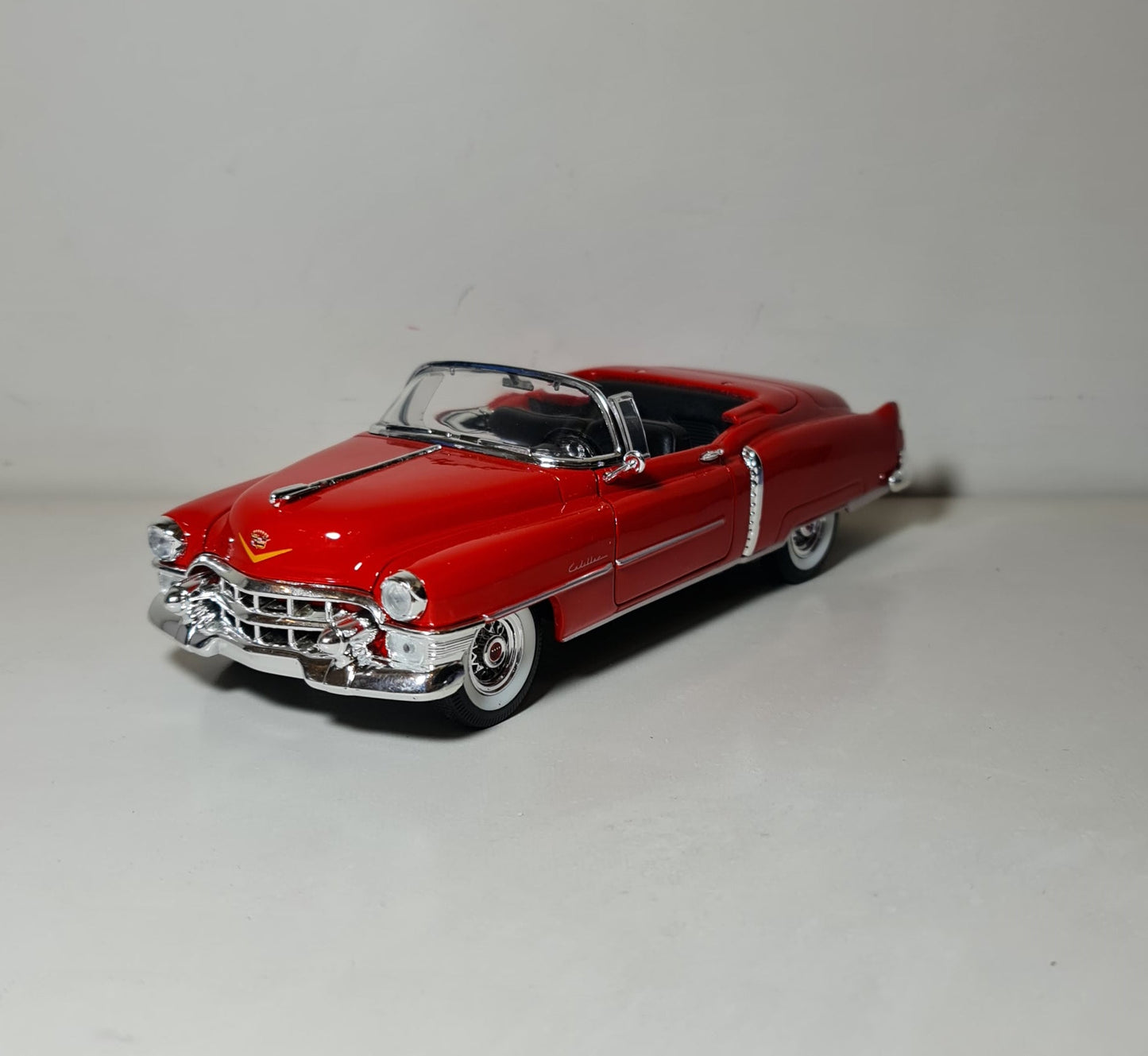 CADILLAC ELDORADO 1955