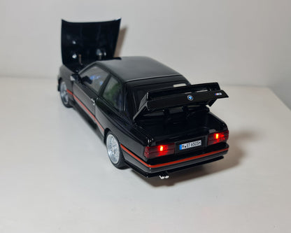 BMW E30