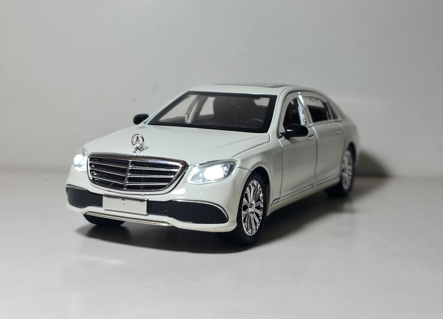 MERCEDES E300