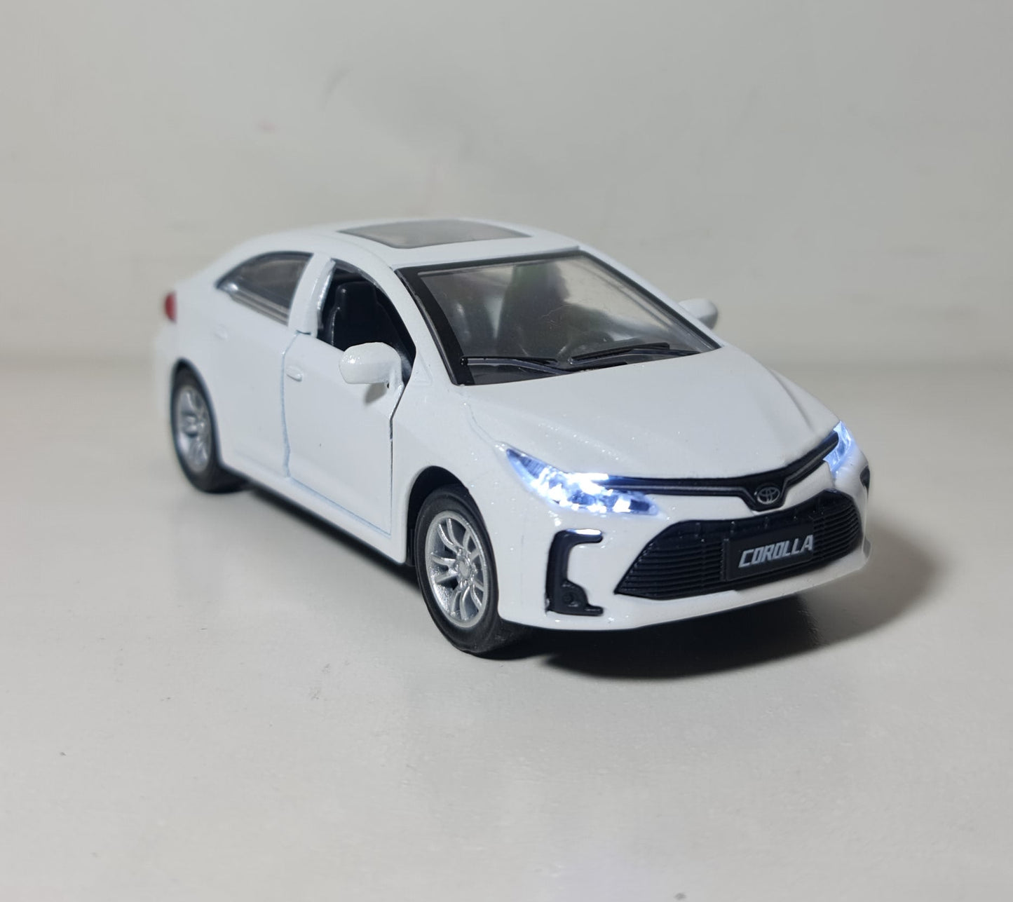 TOYOTA COROLLA 2026