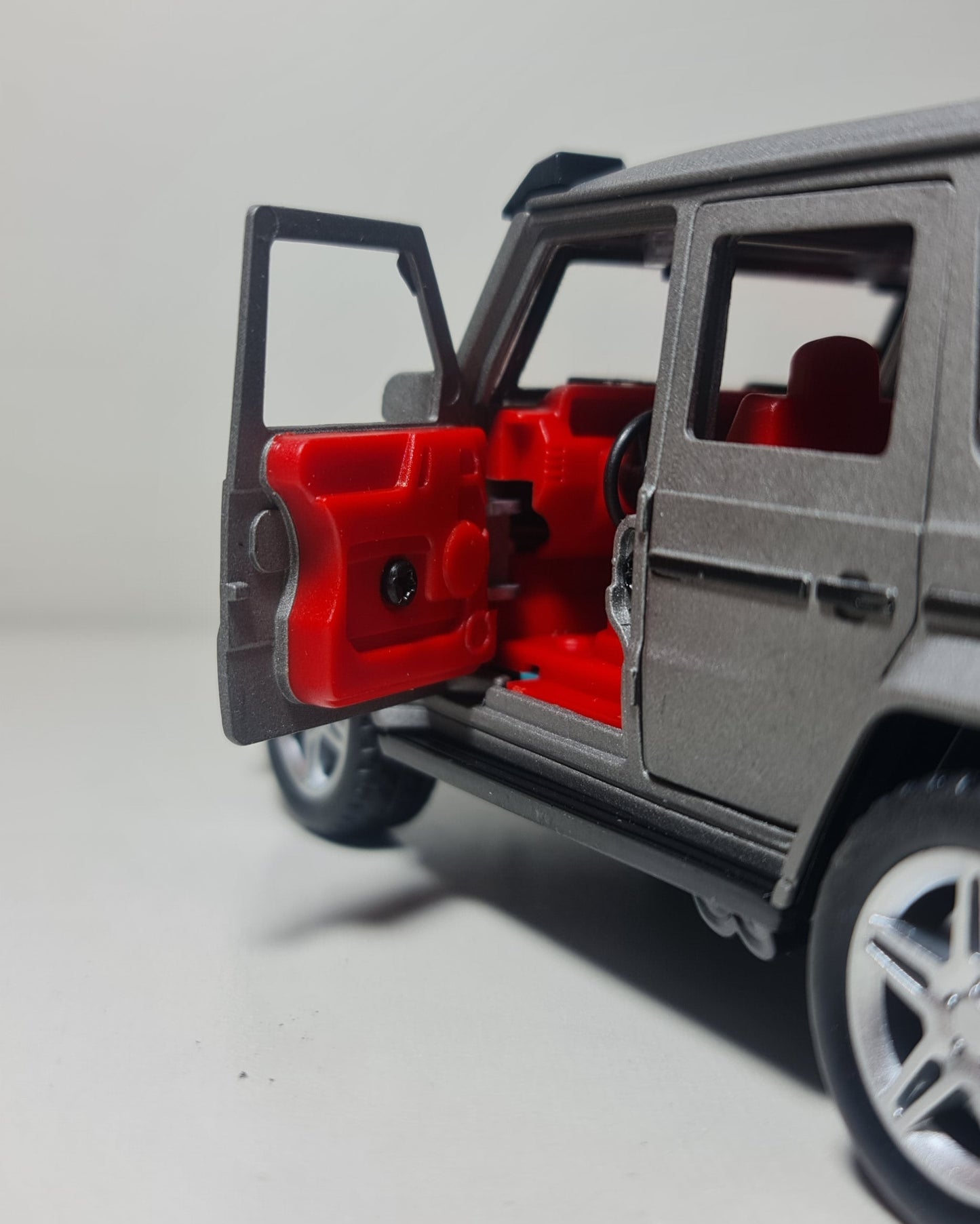 MERCEDES G63