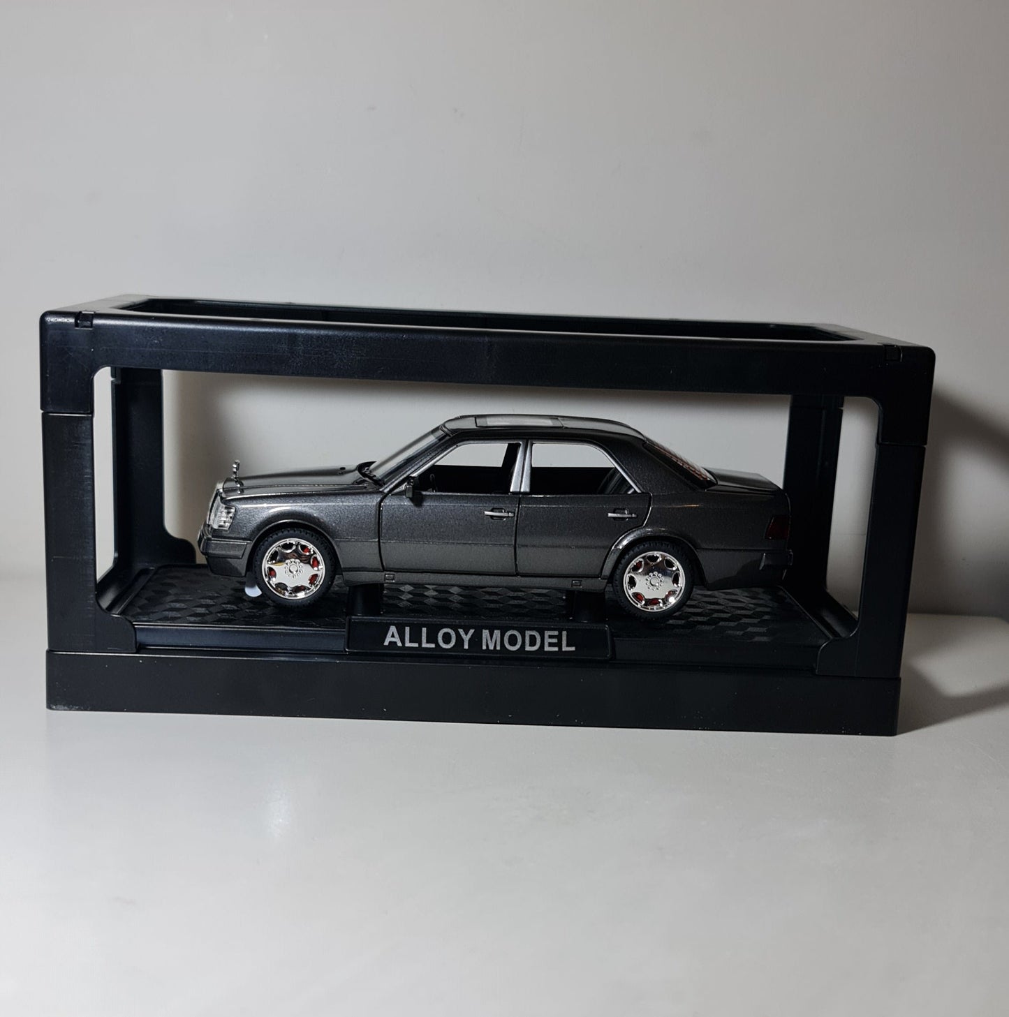 MERCEDES W124
