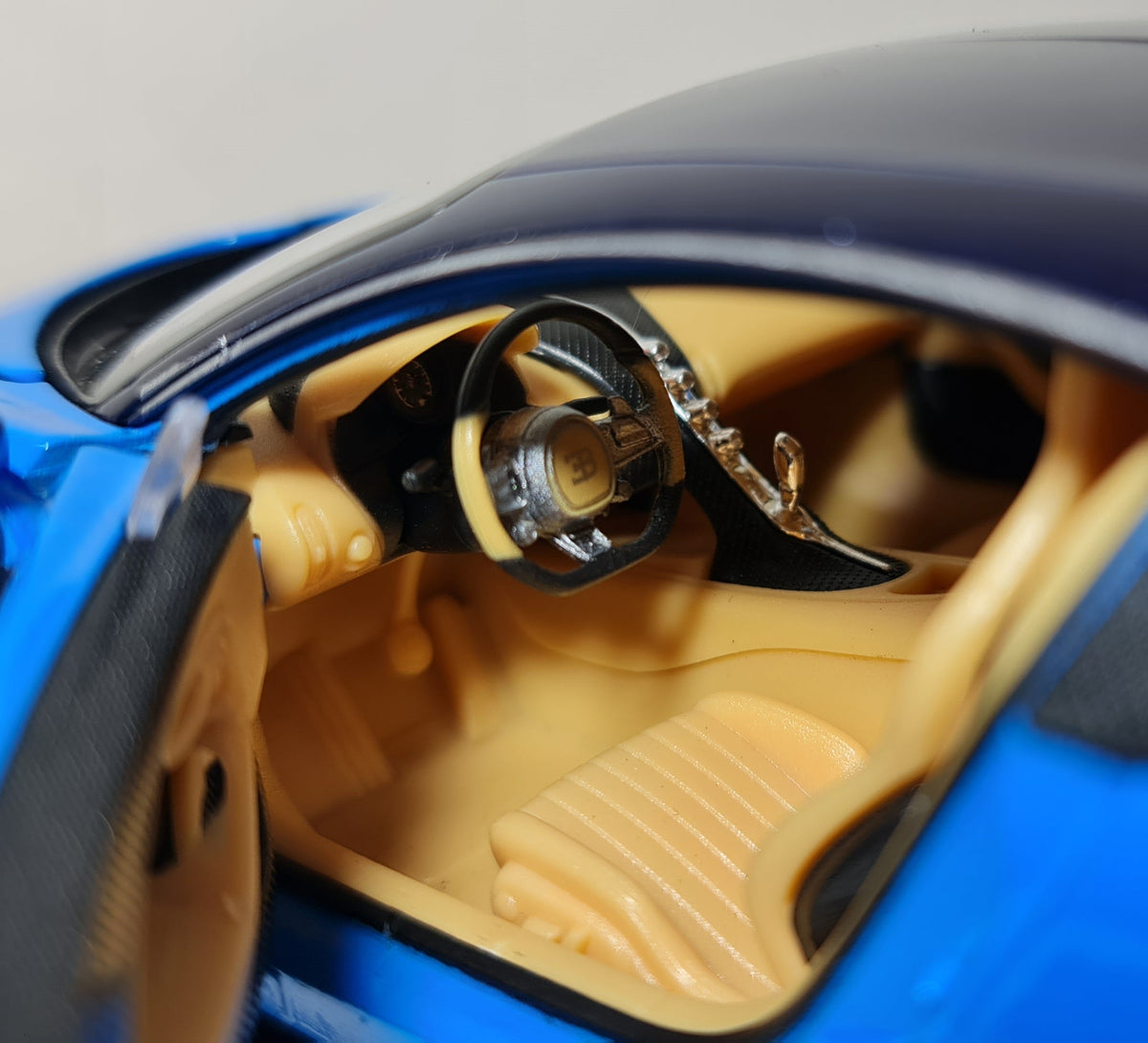 BUGATTI CHIRON