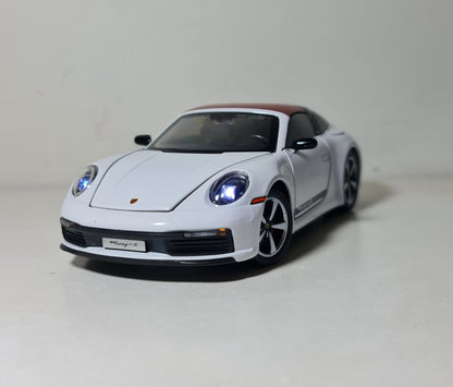 PORSCHE 911 TARGA 4S