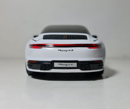 PORSCHE 911 TARGA 4S