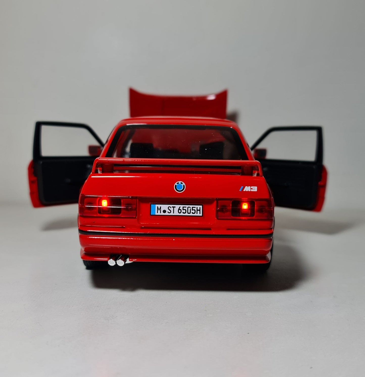 BMW M3 E30