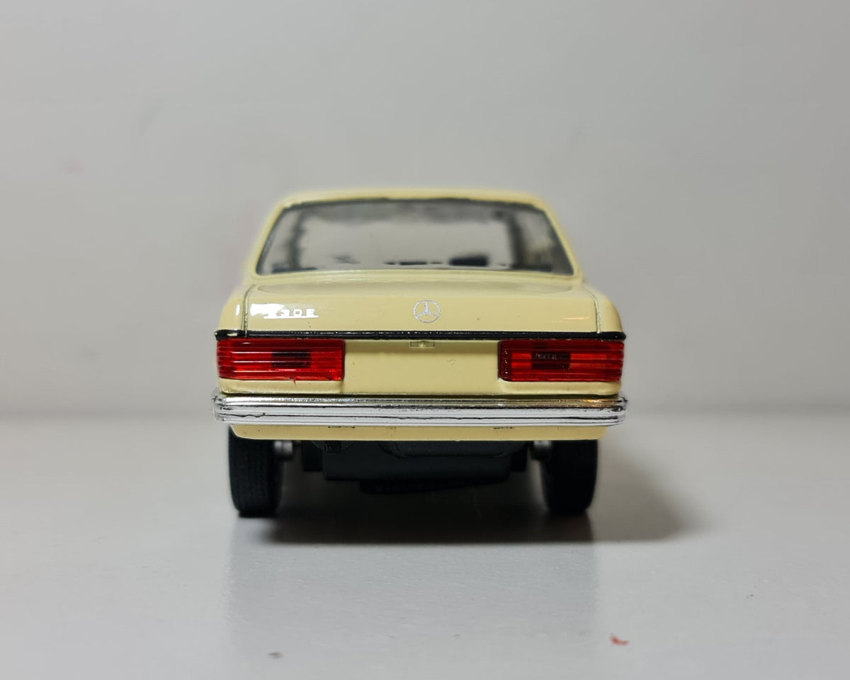 MERCEDES W123