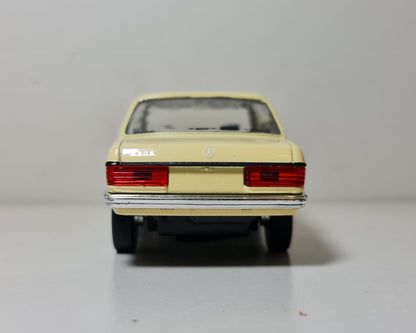 MERCEDES W123