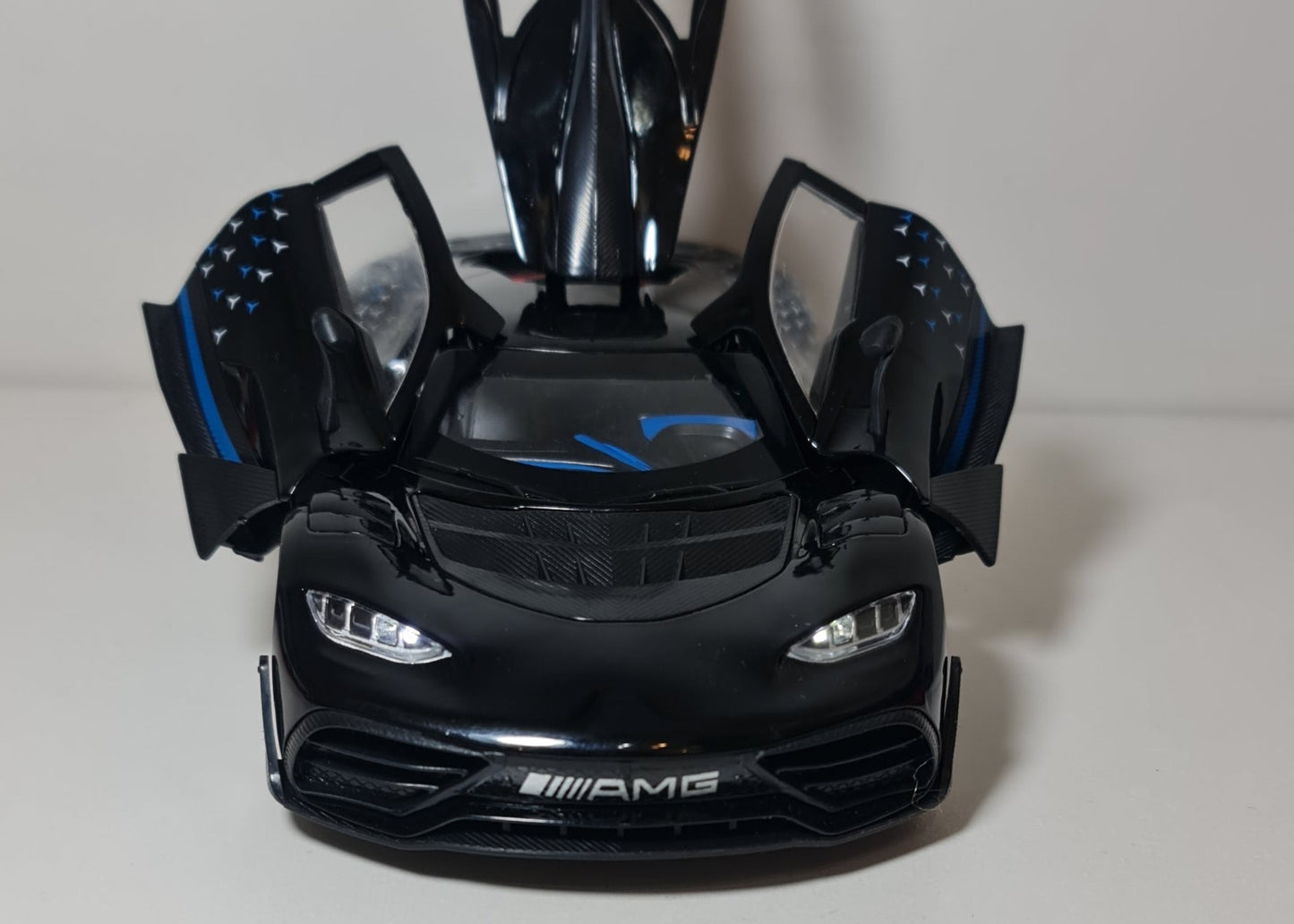 MERCEDES ONE