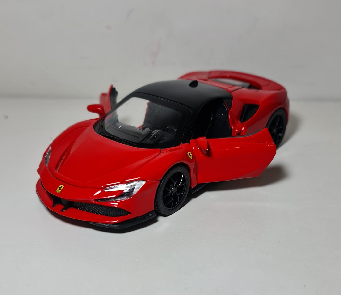 FERRARI SF90