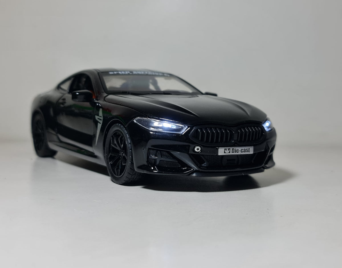 BMW M8 COMPETITION