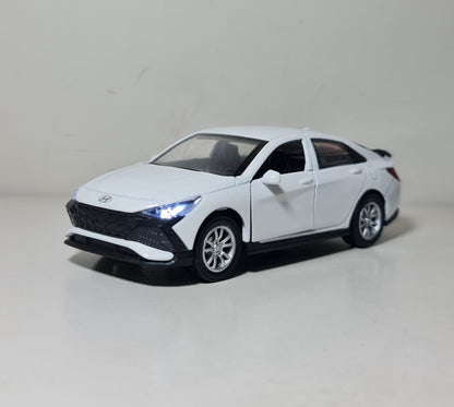 HUYANDAI ELANTRA CN7