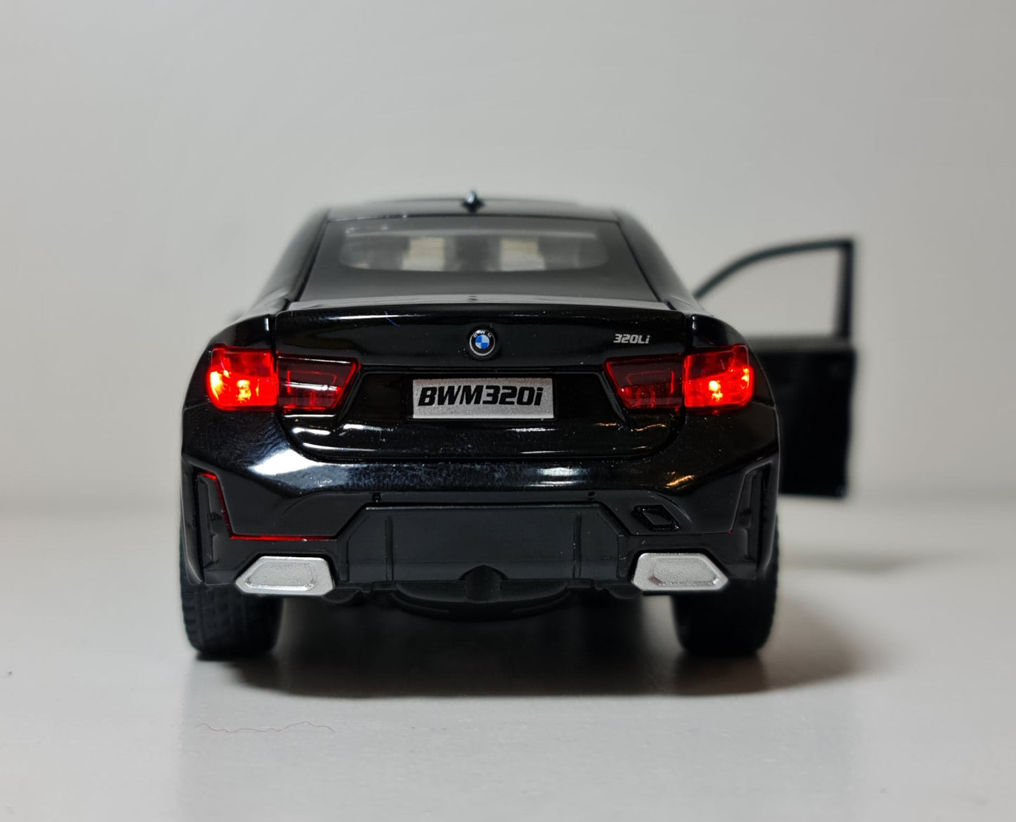 BMW G20 320