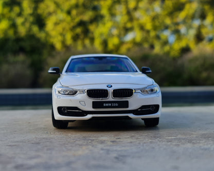 BMW F30