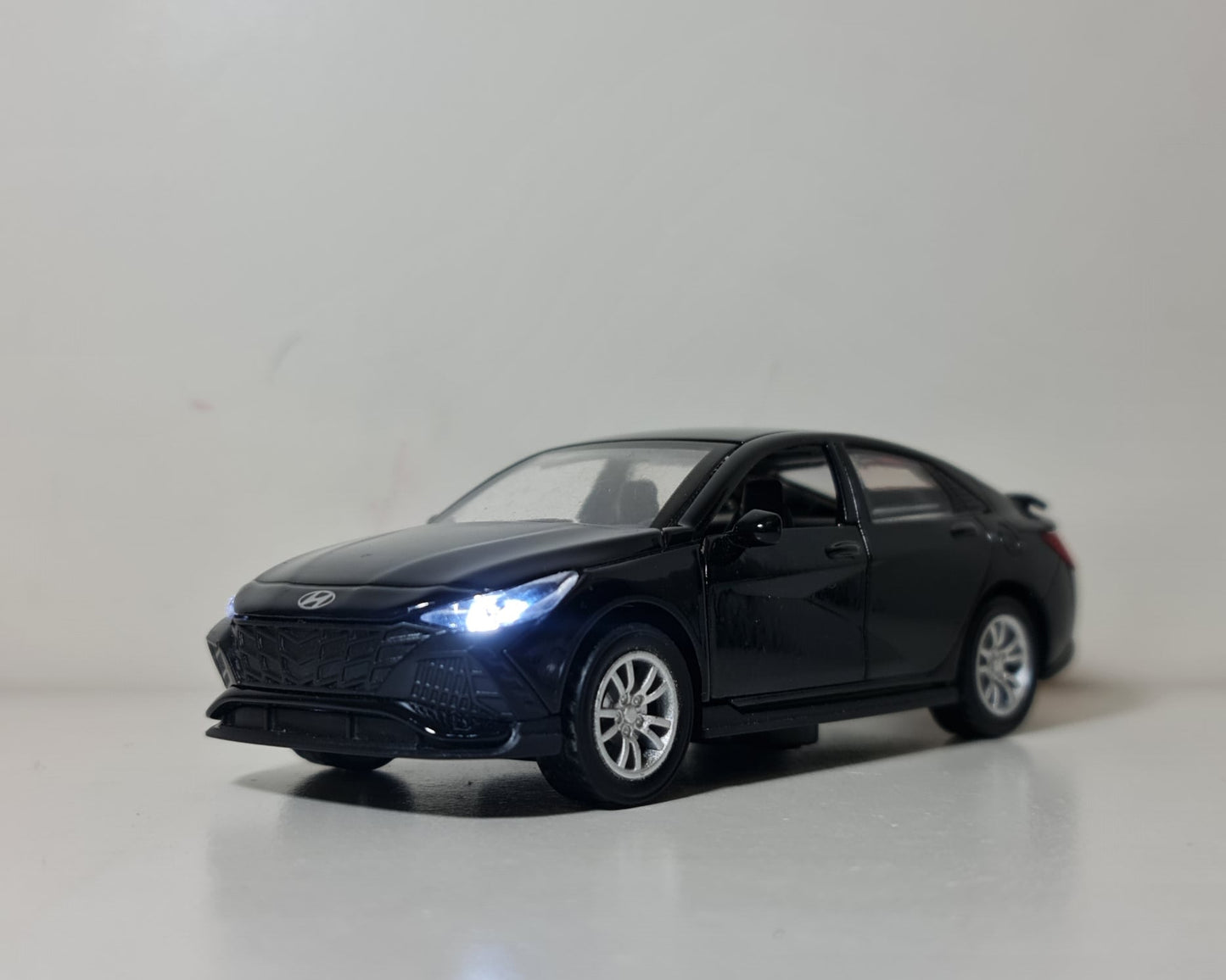 HYUNDAI ELANTRA CN7