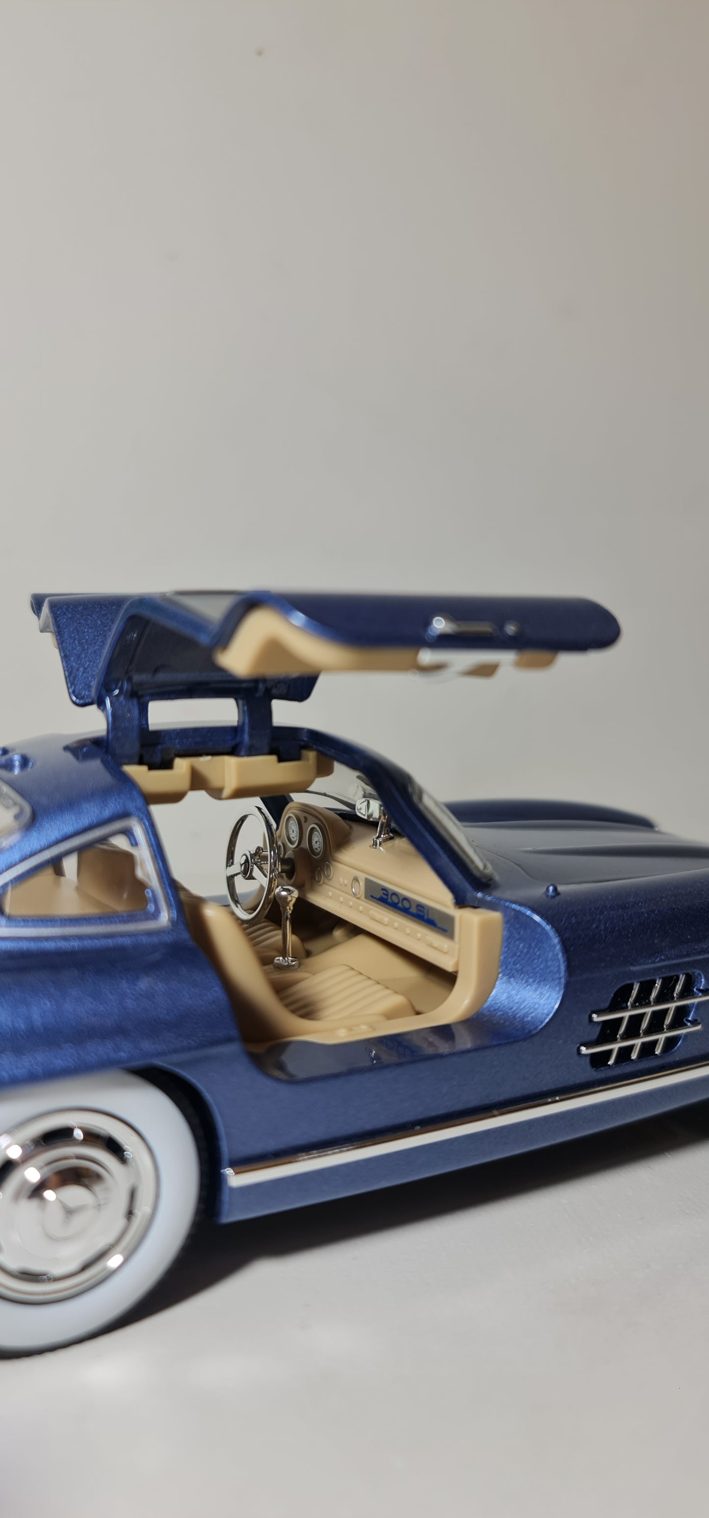 MERCEDES SL300