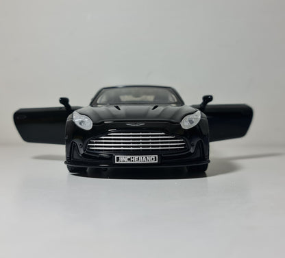 ASTON MARTIN DB12