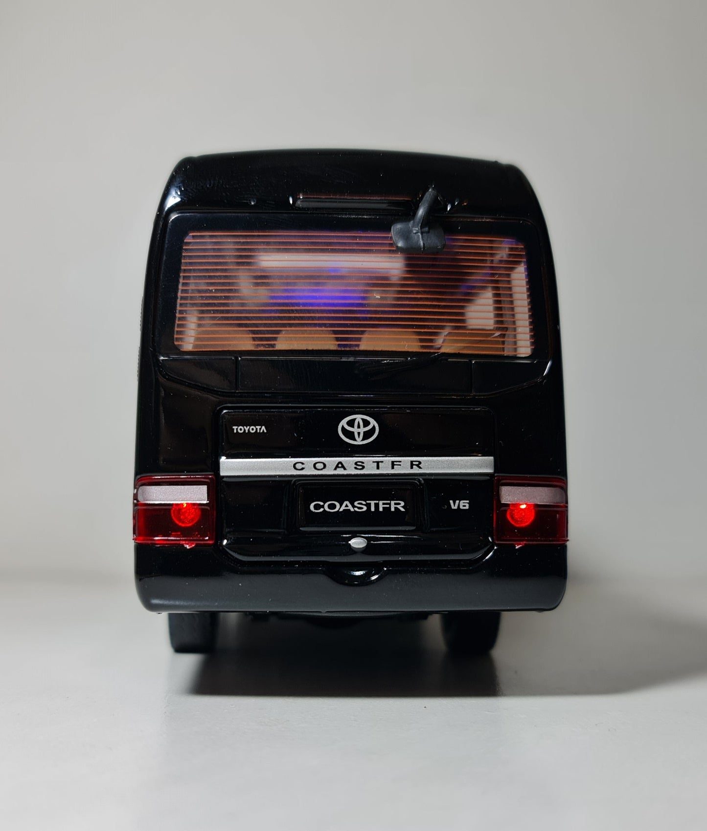 TOYOTA COASTER