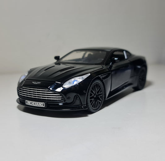ASTON MARTIN DB12