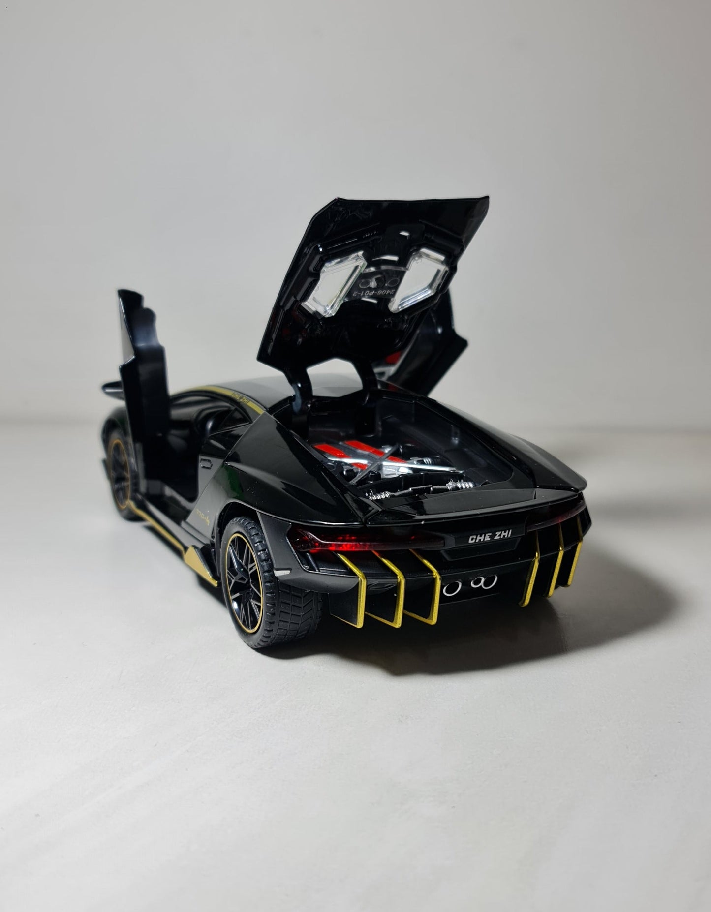 LAMBORGHINI CENTENARIO