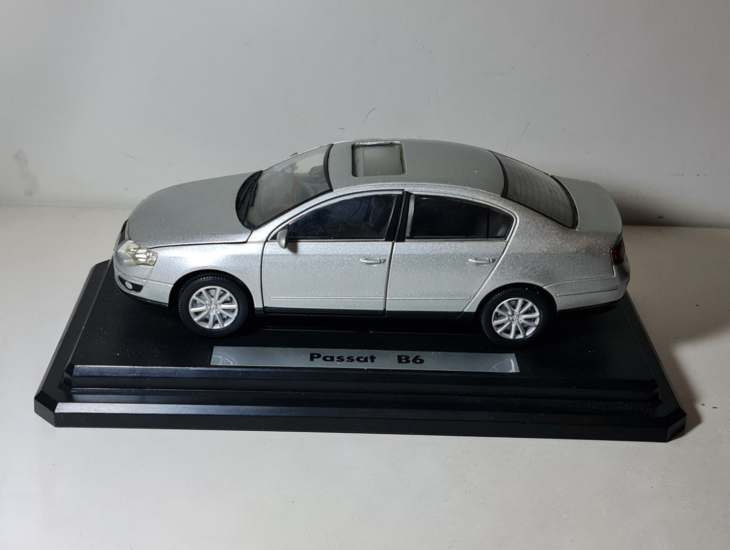 VOLKSWAGEN PASSAT B6