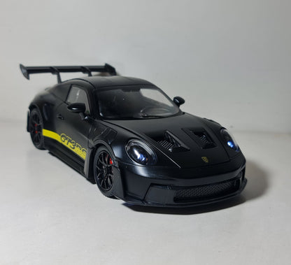PORSCHE 992 GT3RS (1/24)