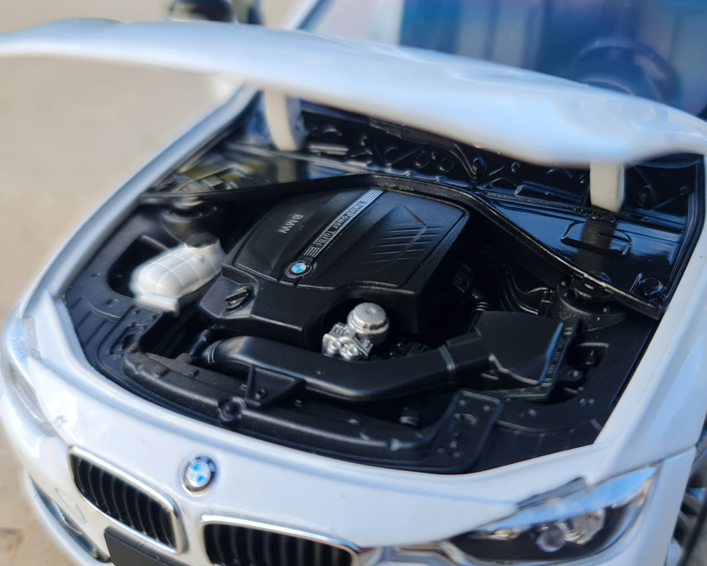 BMW F30