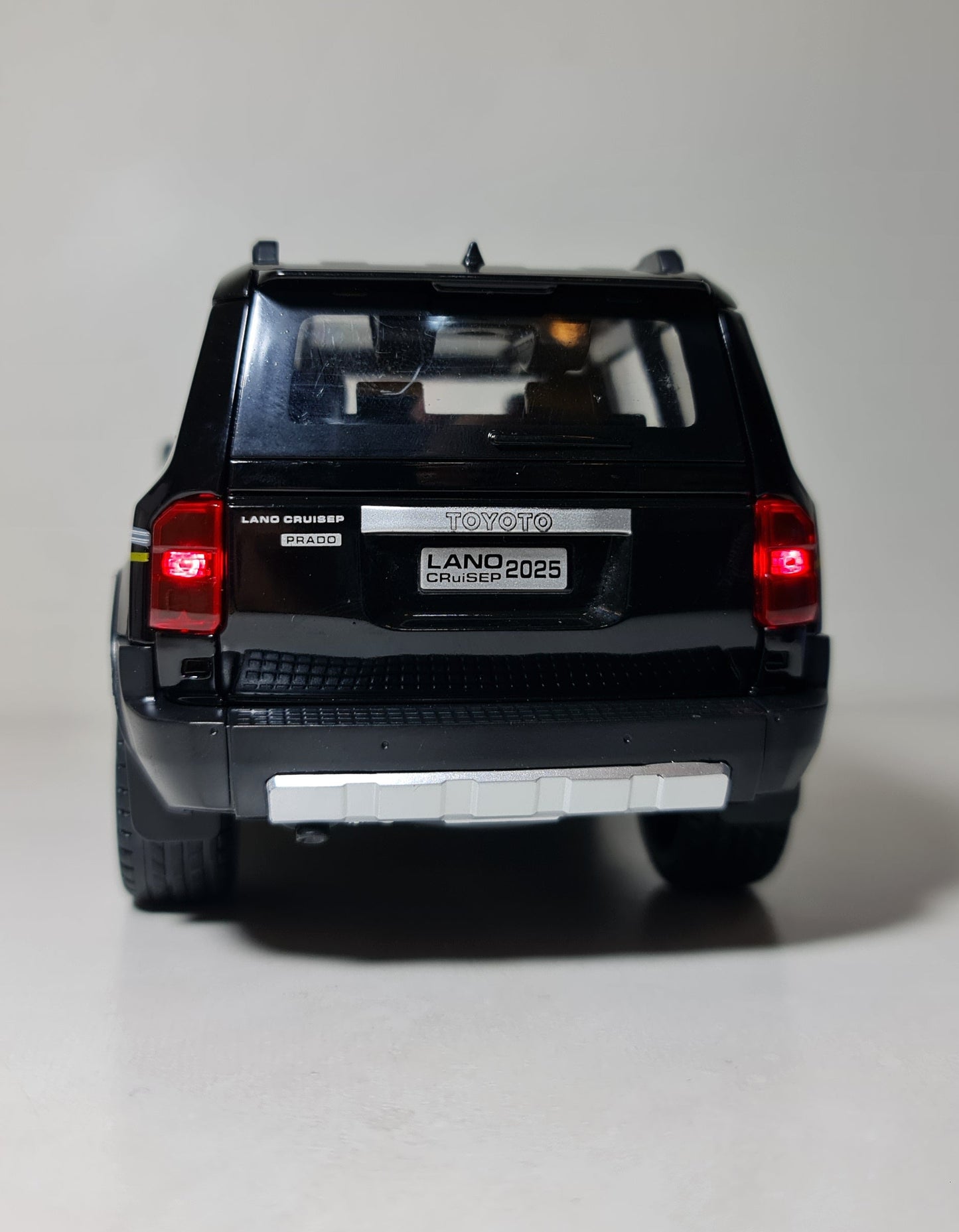 TOYOTA LAND CRUISER 2026