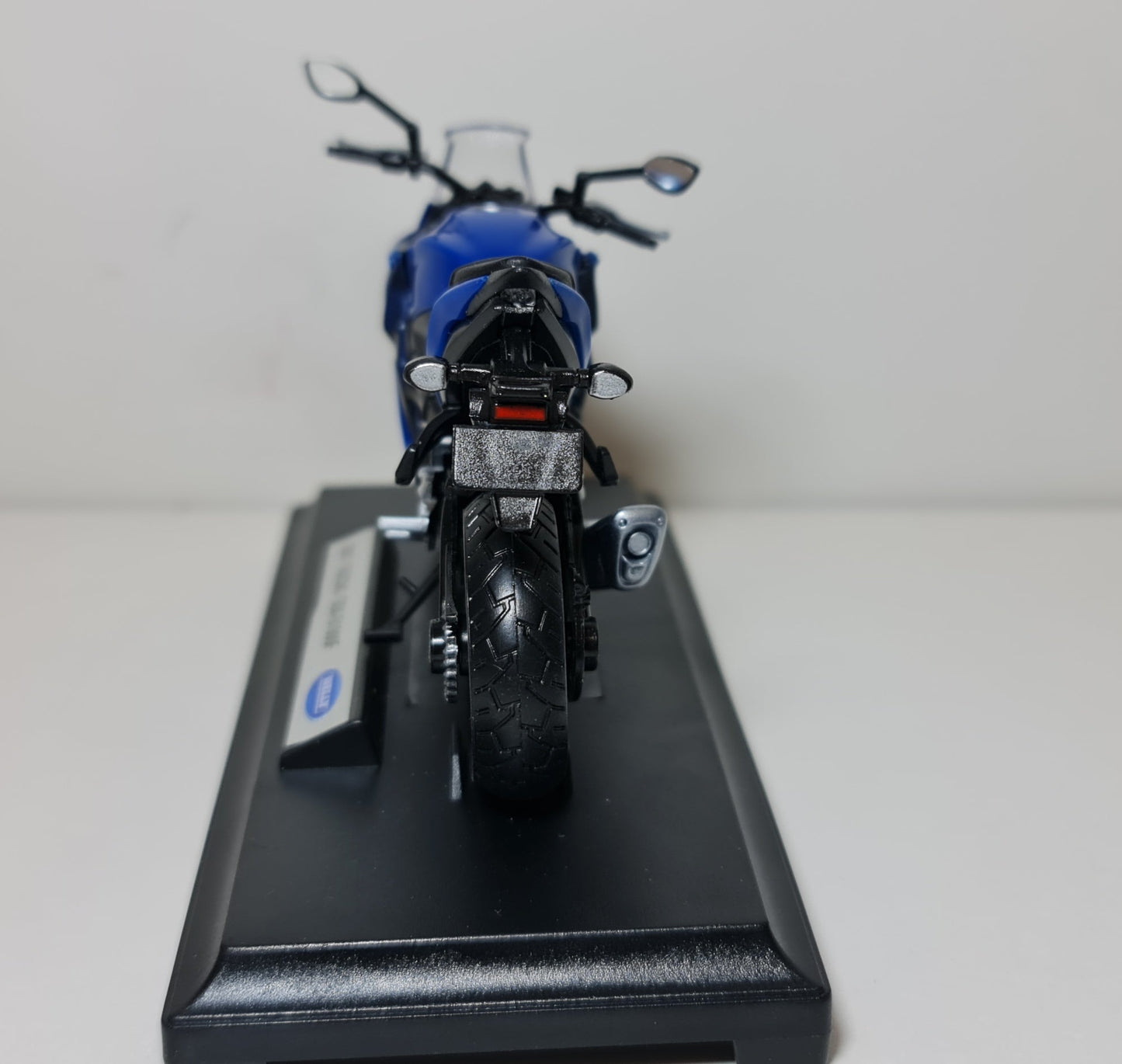 SUZUKI GSX S1000F