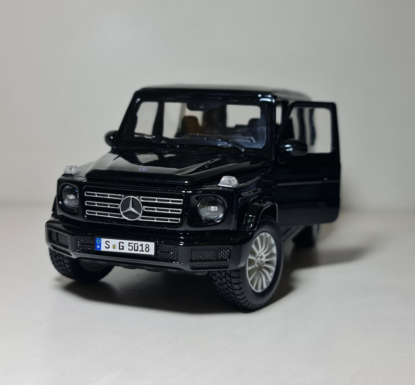 MERCEDES G500 (MAISTO)