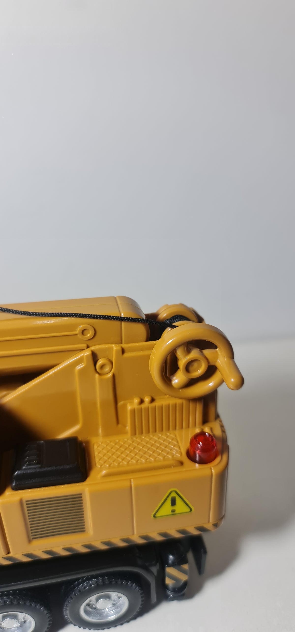 CRANE TRUCK