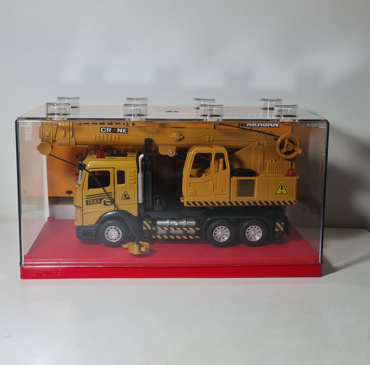 CRANE TRUCK