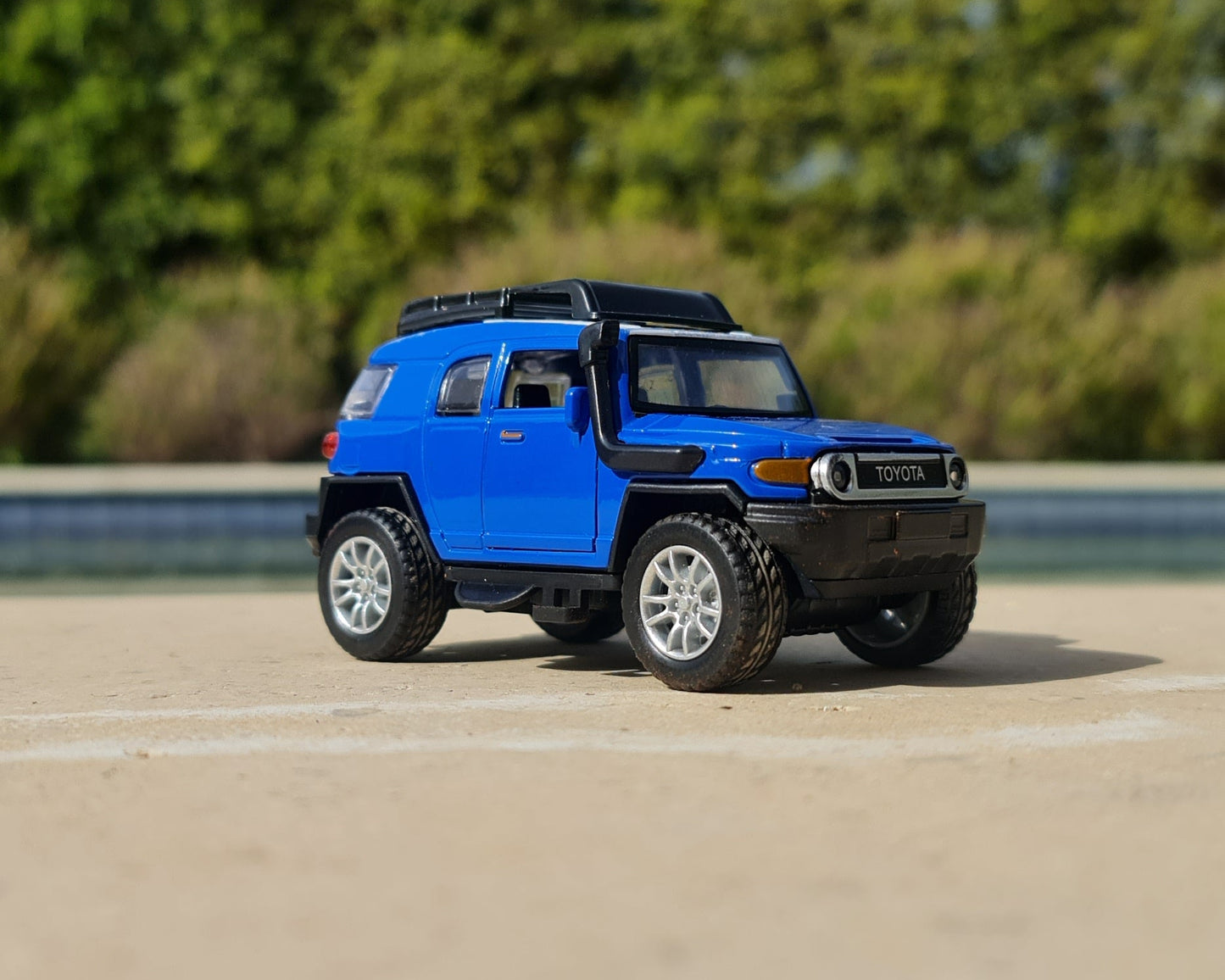 TOYOTA FJ CRUISER