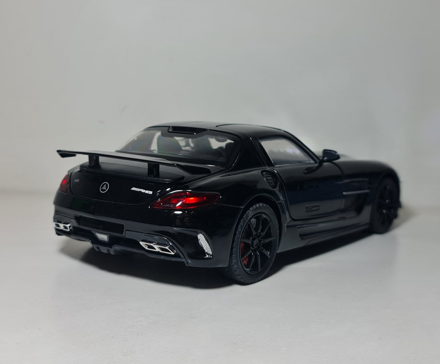 MERCEDES SLS AMG