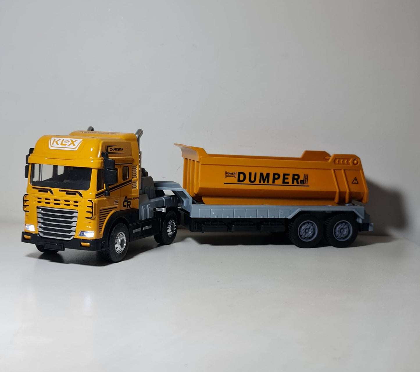 IVECO SAND DUMPER