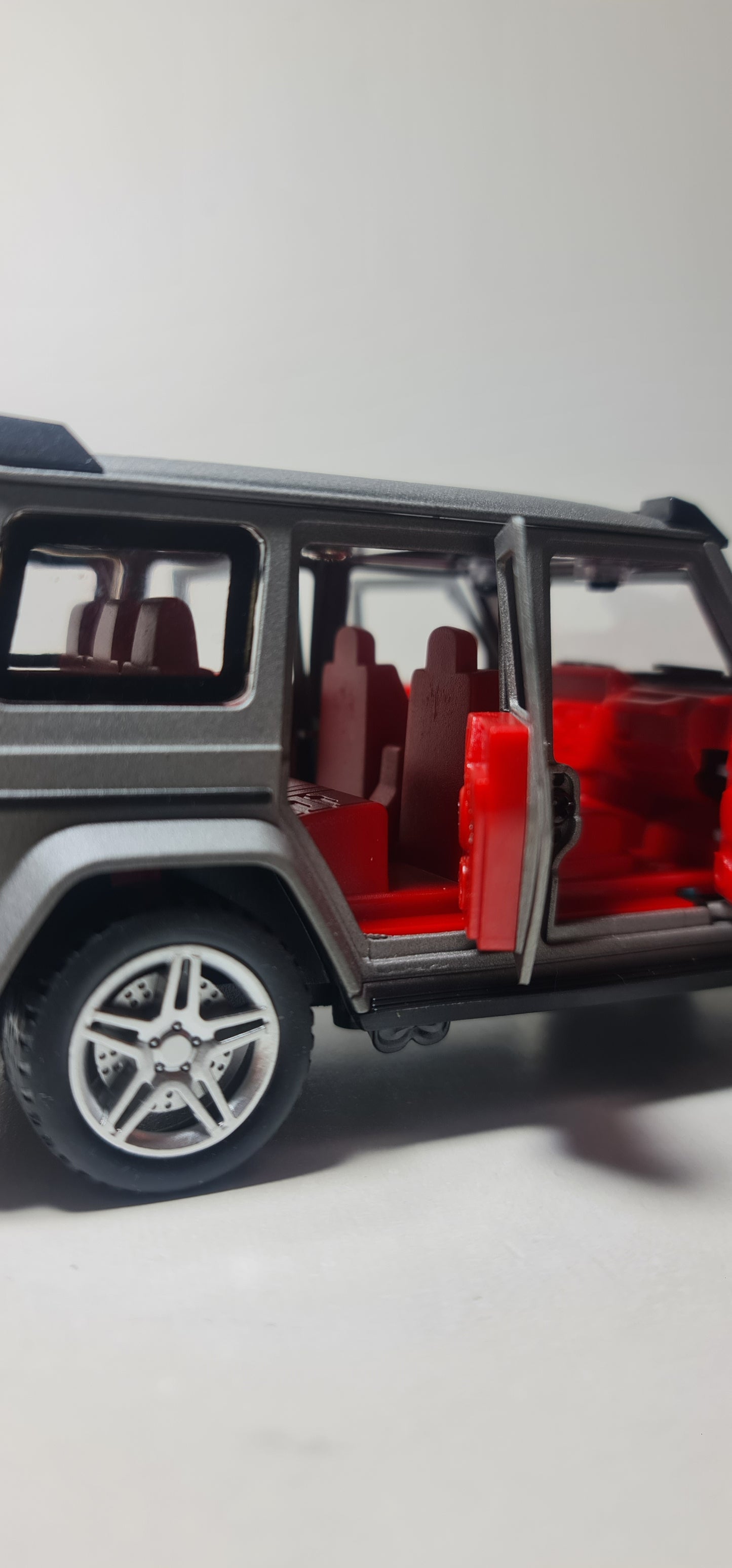 MERCEDES G63