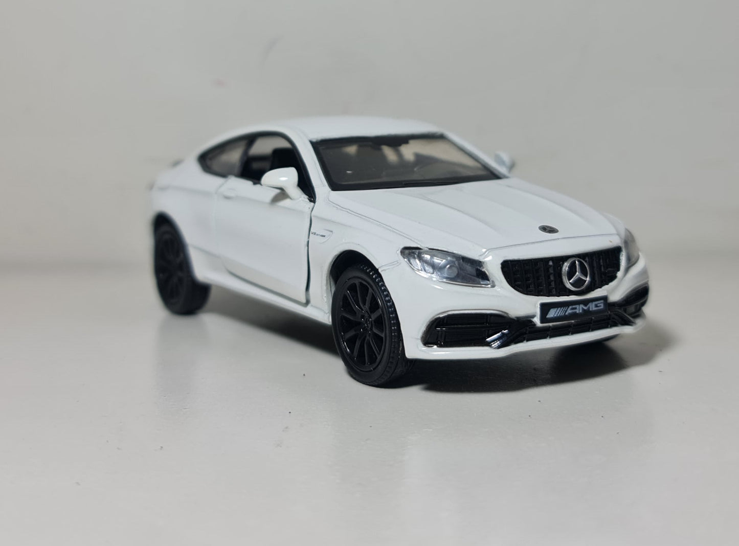 MERCEDES C63 W205