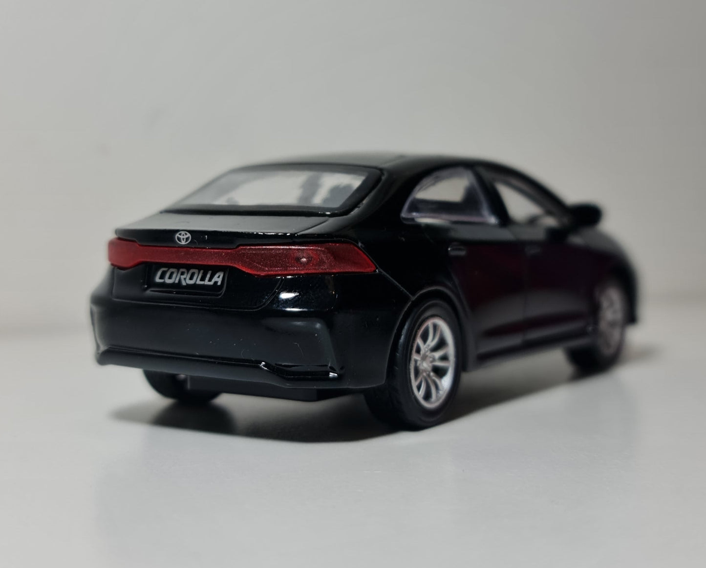 TOYOTA COROLLA 2026
