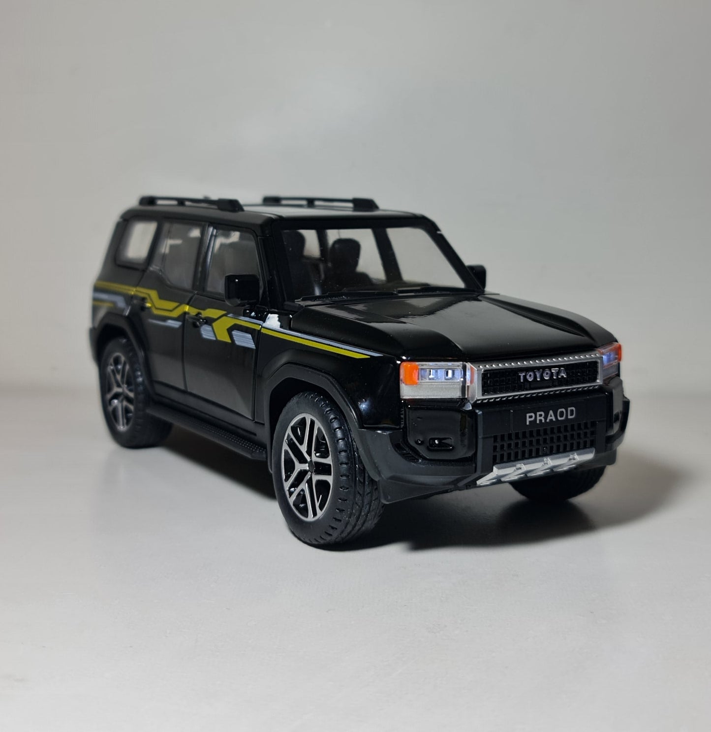 TOYOTA LAND CRUISER 2026