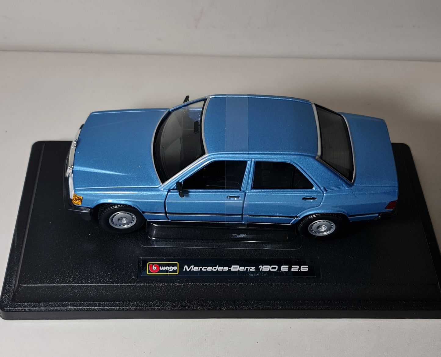 MERCEDES 190E W201